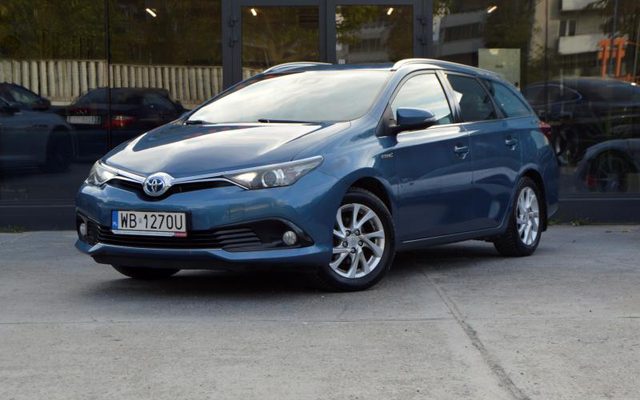 Toyota AURIS 2017