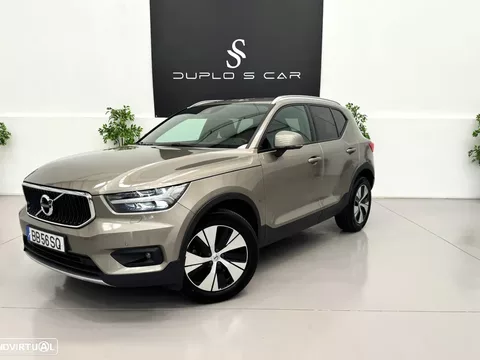 Volvo XC 40 B4 B DKG Momentum Pro