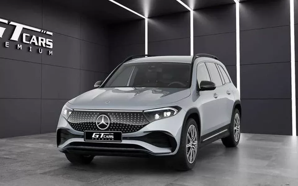 MERCEDES-BENZ EQB 250+ AMG