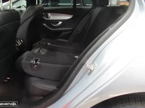 Mercedes-Benz C 220 d Station 9G-TRONIC AMG Line