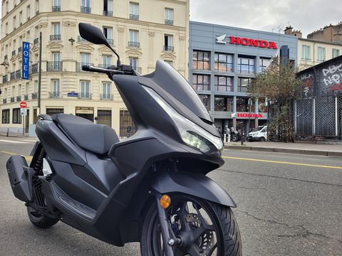 HONDA - HONDA PCX 125 – État Neuf | Opportunité Concession Honda 4en1