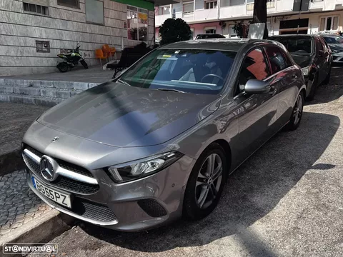 Mercedes-Benz A 180