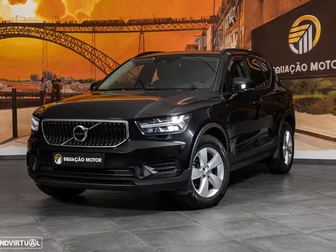 Volvo XC 40 2.0 D3 Momentum Core
