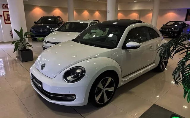 VOLKSWAGEN Beetle Beetle 1.2 TSI Design 77kW
