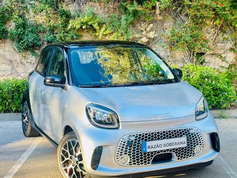 Smart ForFour EQ pulse