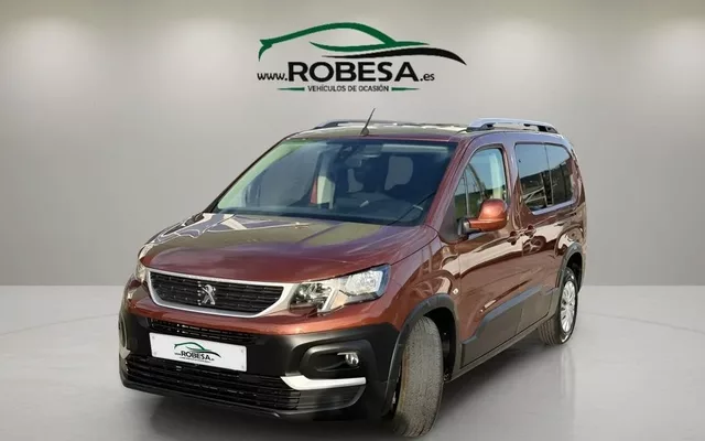 PEUGEOT Rifter Allure Pack Long BlueHDi 96kW 7 plazas - 18900€ en Plasencia