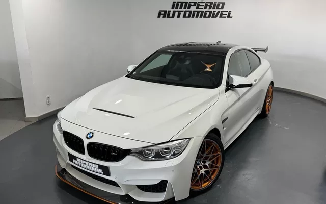BMW M4 GTS