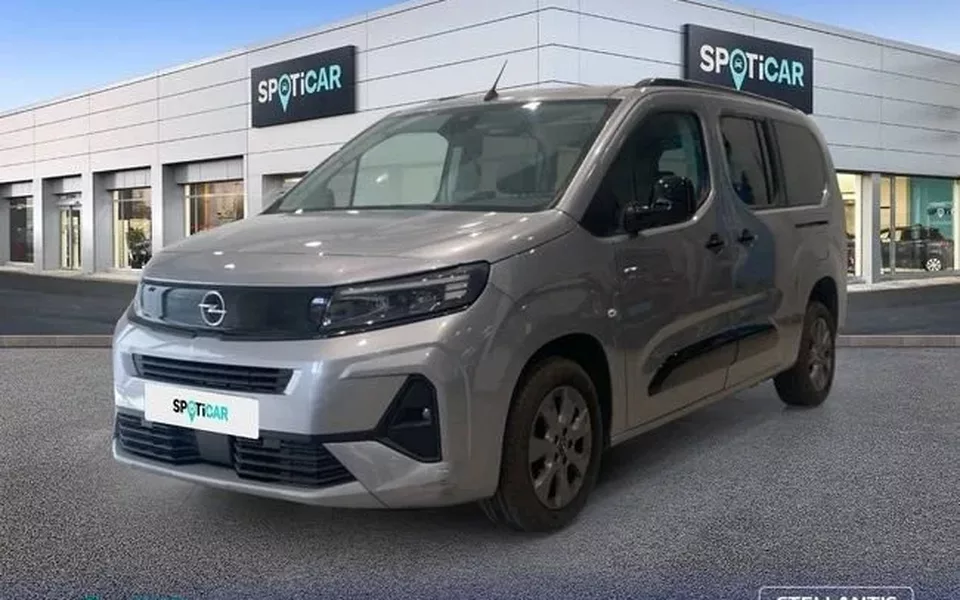 OPEL Combo XL 130 Cv 1.5 Td S/S AT8 €6.4 GS - 26950€ en Granada
