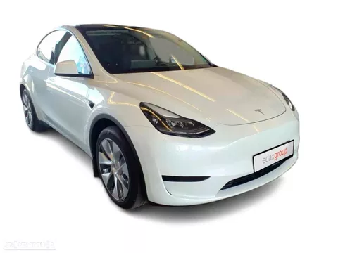 Tesla Model Y RWD