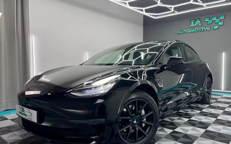 Tesla Model 3 Standard RWD Plus