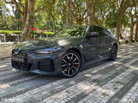 BMW i4 eDrive40 Pack Desportivo M Pro