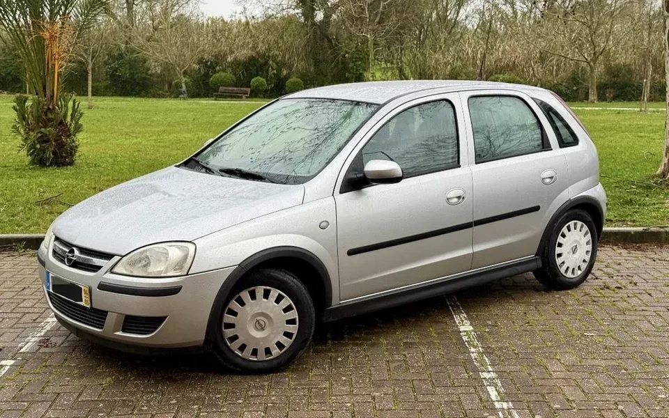 Opel Corsa 1.2 16V Confort