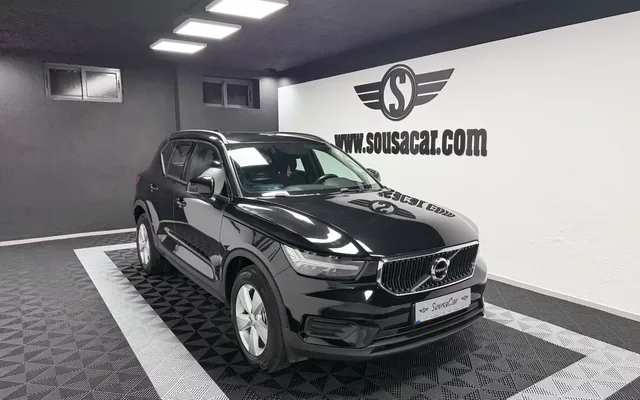 Volvo XC 40 1.5 T2 Momentum Plus