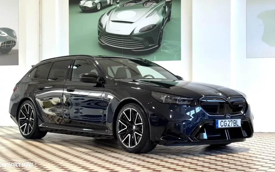 BMW M5 Touring xDrive