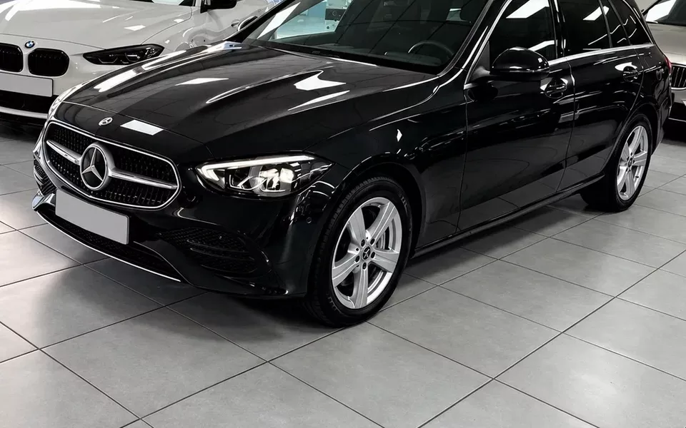 Mercedes-Benz C 300 e Avantgarde