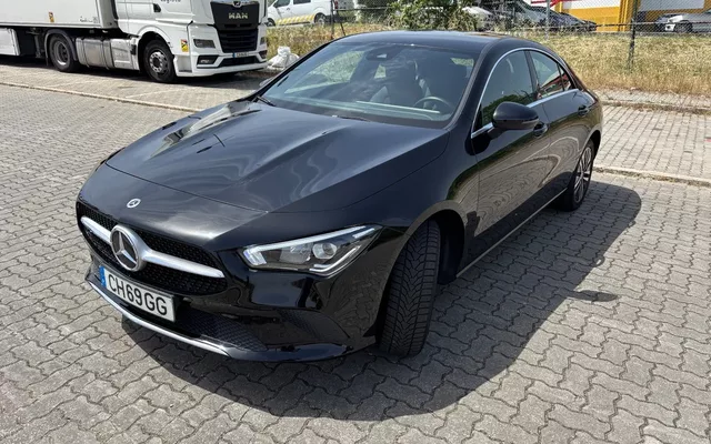 Mercedes-Benz CLA 250