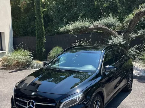 Mercedes-Benz GLA 200 (CDI) d 4Matic 7G-DCT Urban