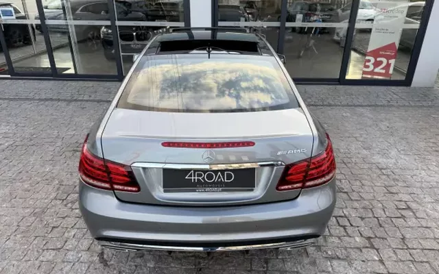 Mercedes-Benz E 220 2015 CDi BlueEfficiency Auto