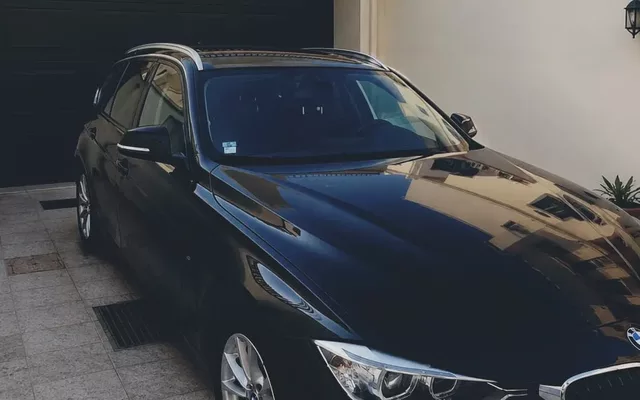 BMW 320 d EfficientDynamics Line Sport Auto
