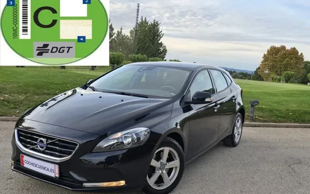 VOLVO V40 V40 D2 Inscription 120