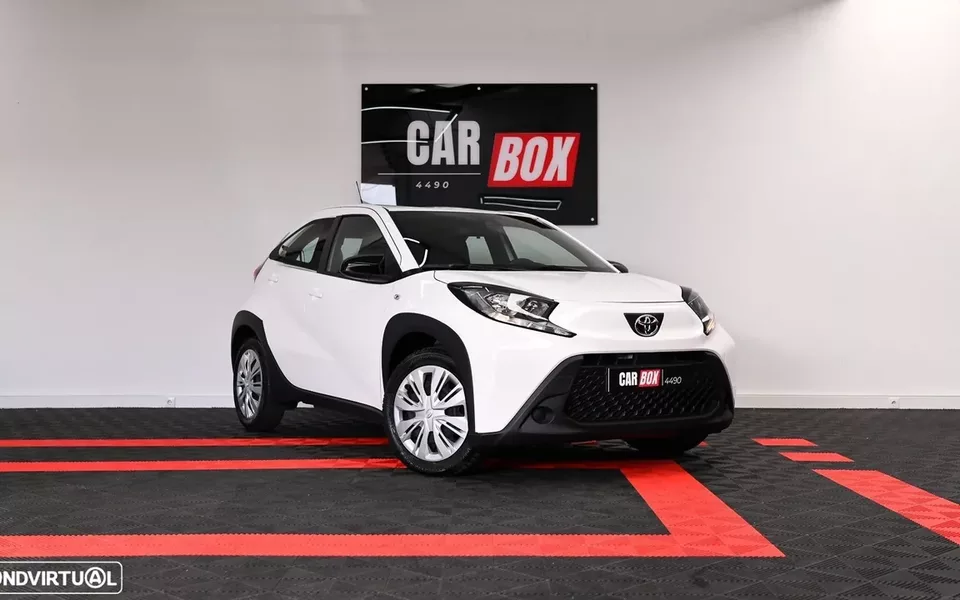 Toyota Aygo X 1.0 Play CVT