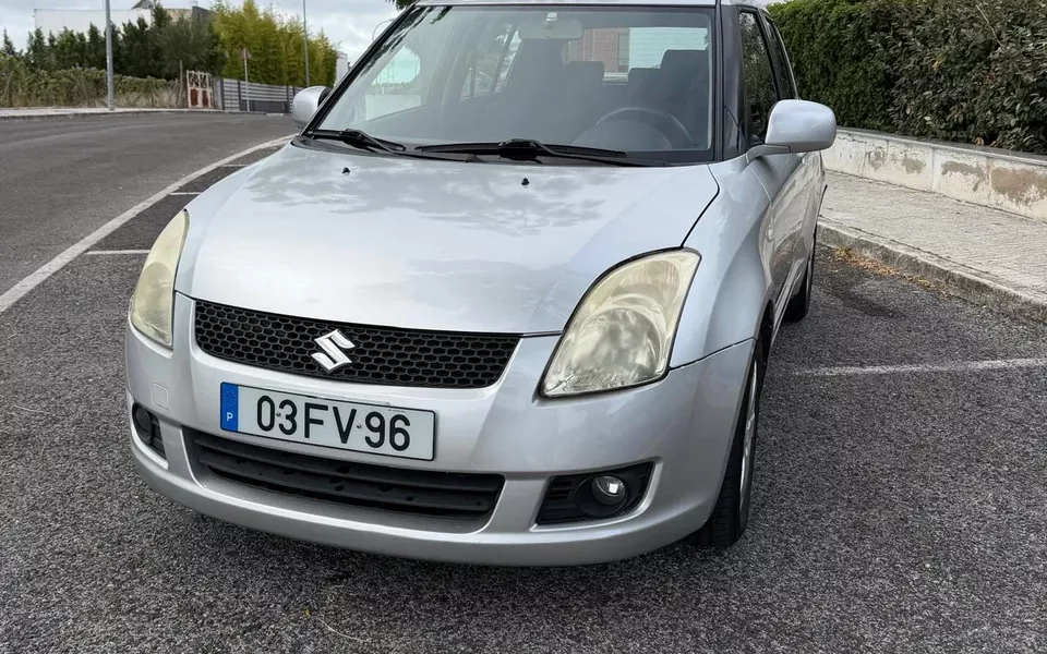 Suzuki Swift 1.3 DDiS GLX