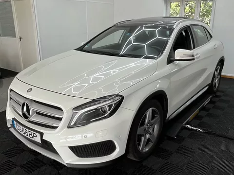 Mercedes-Benz GLA 220 CDI 4Matic 7G-DCT AMG Line