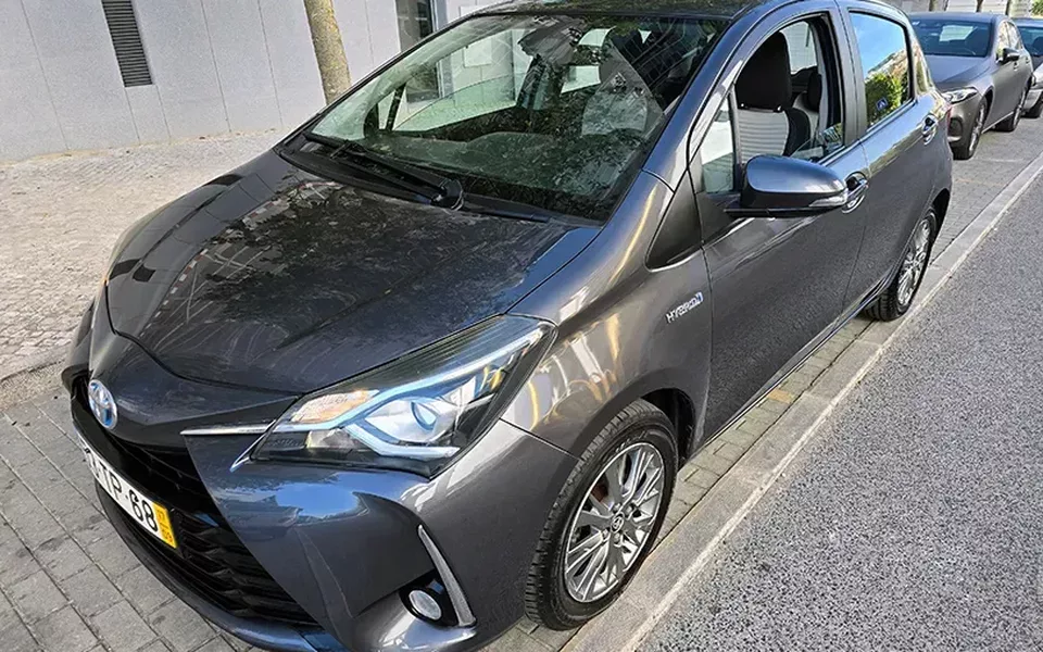 Toyota Yaris 1.5 HSD Exclusive+P.Luxury