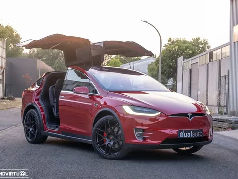 Tesla Model X Ludicrous Performance