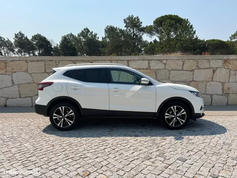 Nissan Qashqai 1.5 dCi N-Connecta DCT