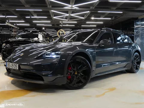 Porsche Taycan 4S