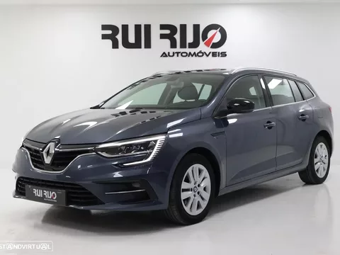 Renault Mégane Sport Tourer 1.6 E-Tech Plug-In Hybrid Equilibre