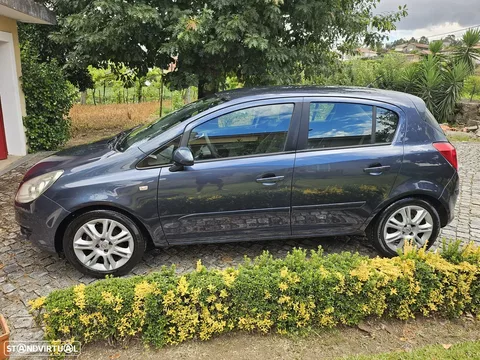 Opel Corsa 1.2 Enjoy