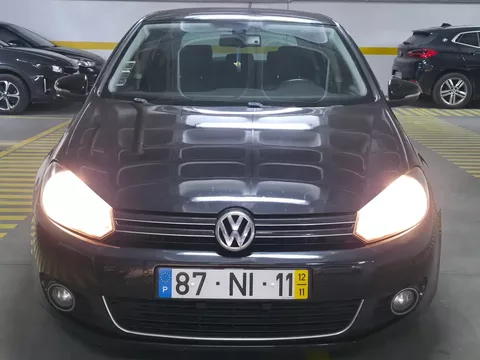 VW Golf 1.6 TDi Highline DSG