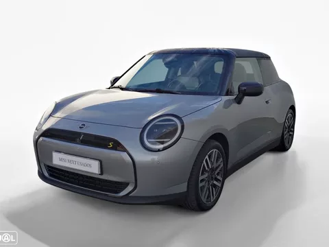 MINI 3 Portas Cooper SE Classic M