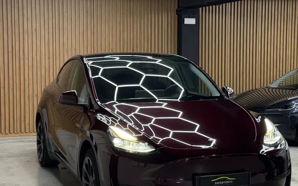 Tesla Model Y RWD