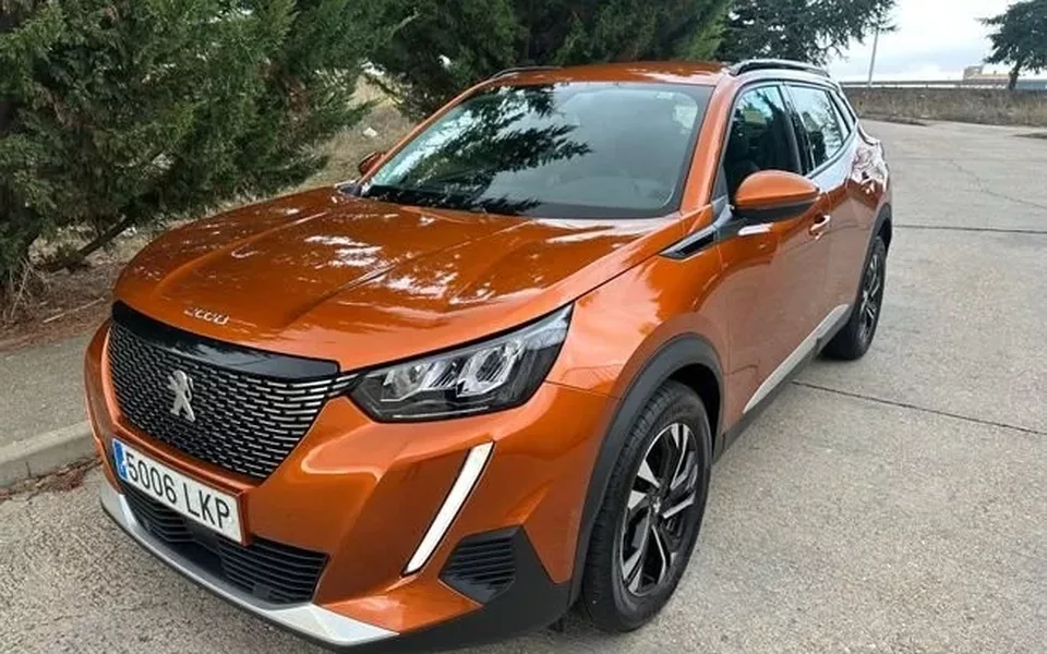 PEUGEOT 2008 1.2 T