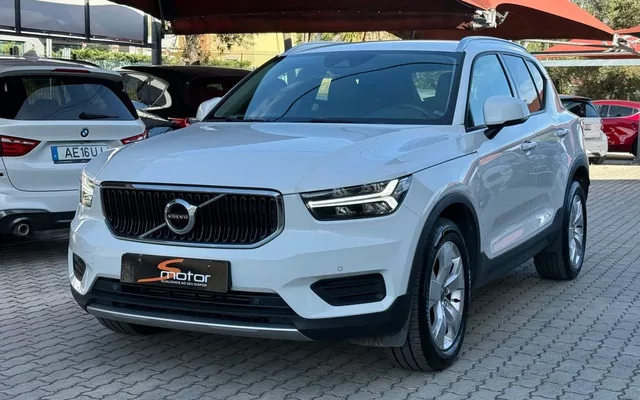Volvo XC 40 2.0 D3 Momentum Geartronic