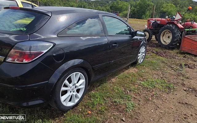 Opel Astra GTC 1.9 CDTI