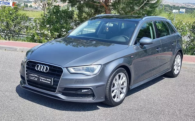 Audi A3 Sportback 2.0 TDI S-line S tronic 119g