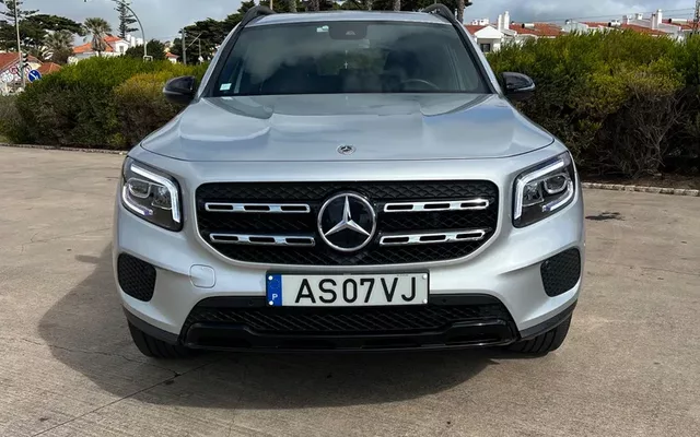 Mercedes-Benz GLB 180 d