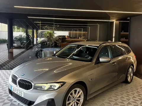 BMW 320 e Line Sport Auto