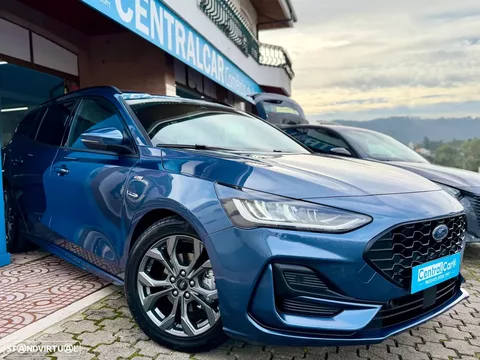 Ford Focus SW 1.0 EcoBoost ST-Line