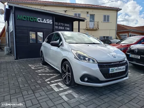 Peugeot 208 1.2 PureTech GT Line