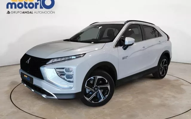 MITSUBISHI Eclipse Cross ECLIPSE CROSS PHEV Kaiteki 4WD - 28900€ en Monforte de lemos