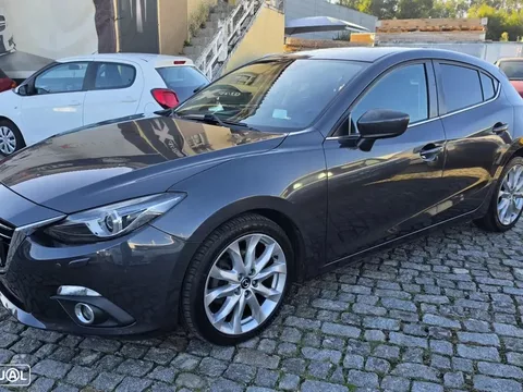Mazda 3 Hatchback 1.5 Sky-D Excellence