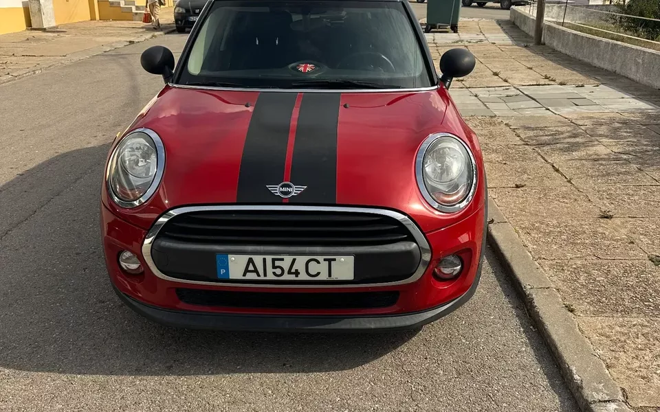 MINI 5 Portas