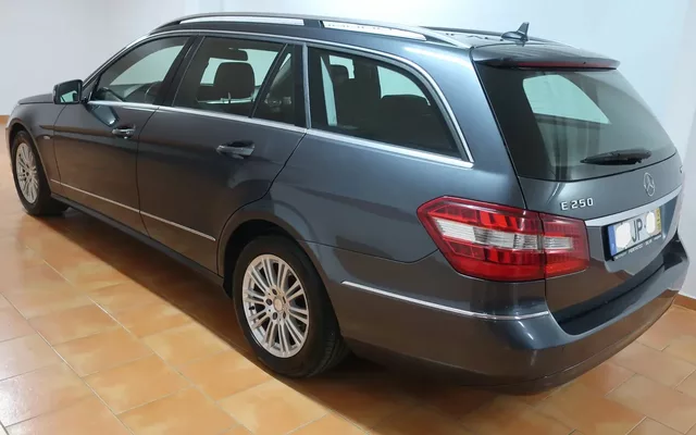 Mercedes-Benz E 250 CDi Elegance BlueEfficiency