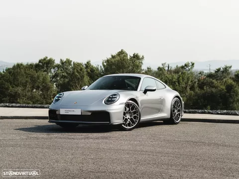 Porsche 911 (992) Carrera