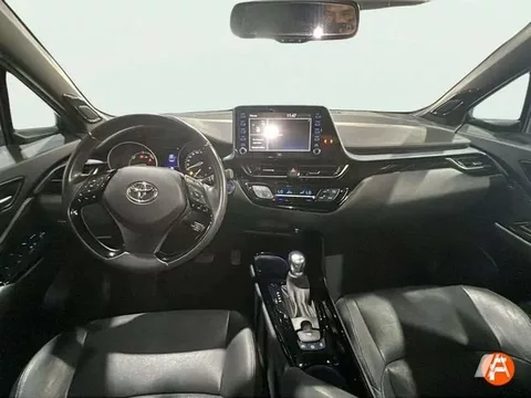 TOYOTA C-HR C-HR 180H Advance